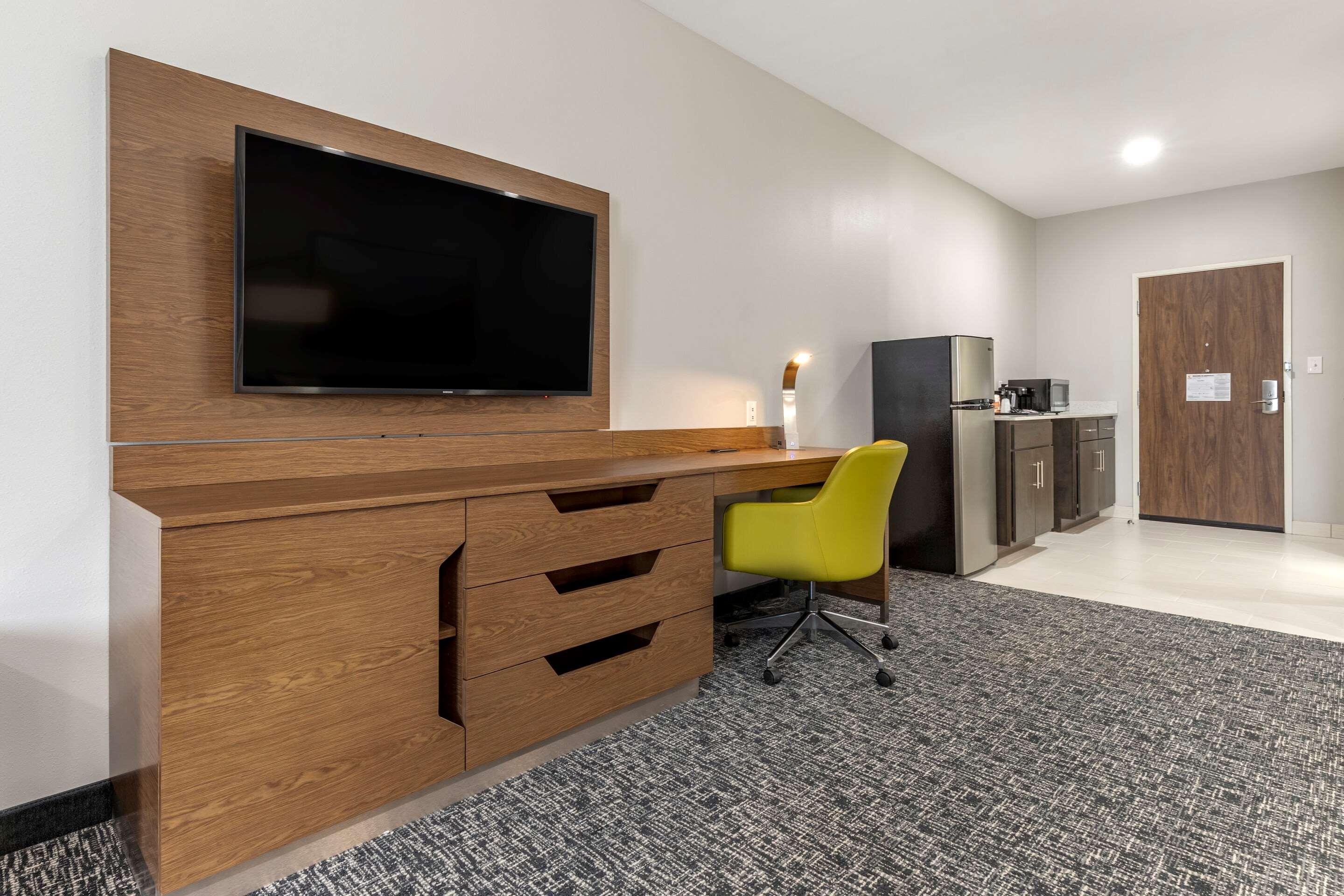 Comfort Suites Greenville Airport Екстериор снимка