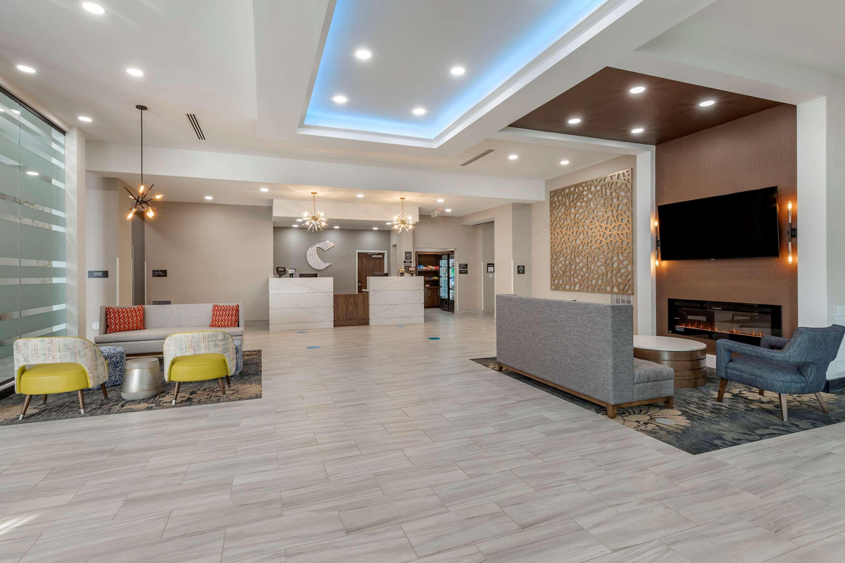 Comfort Suites Greenville Airport Екстериор снимка