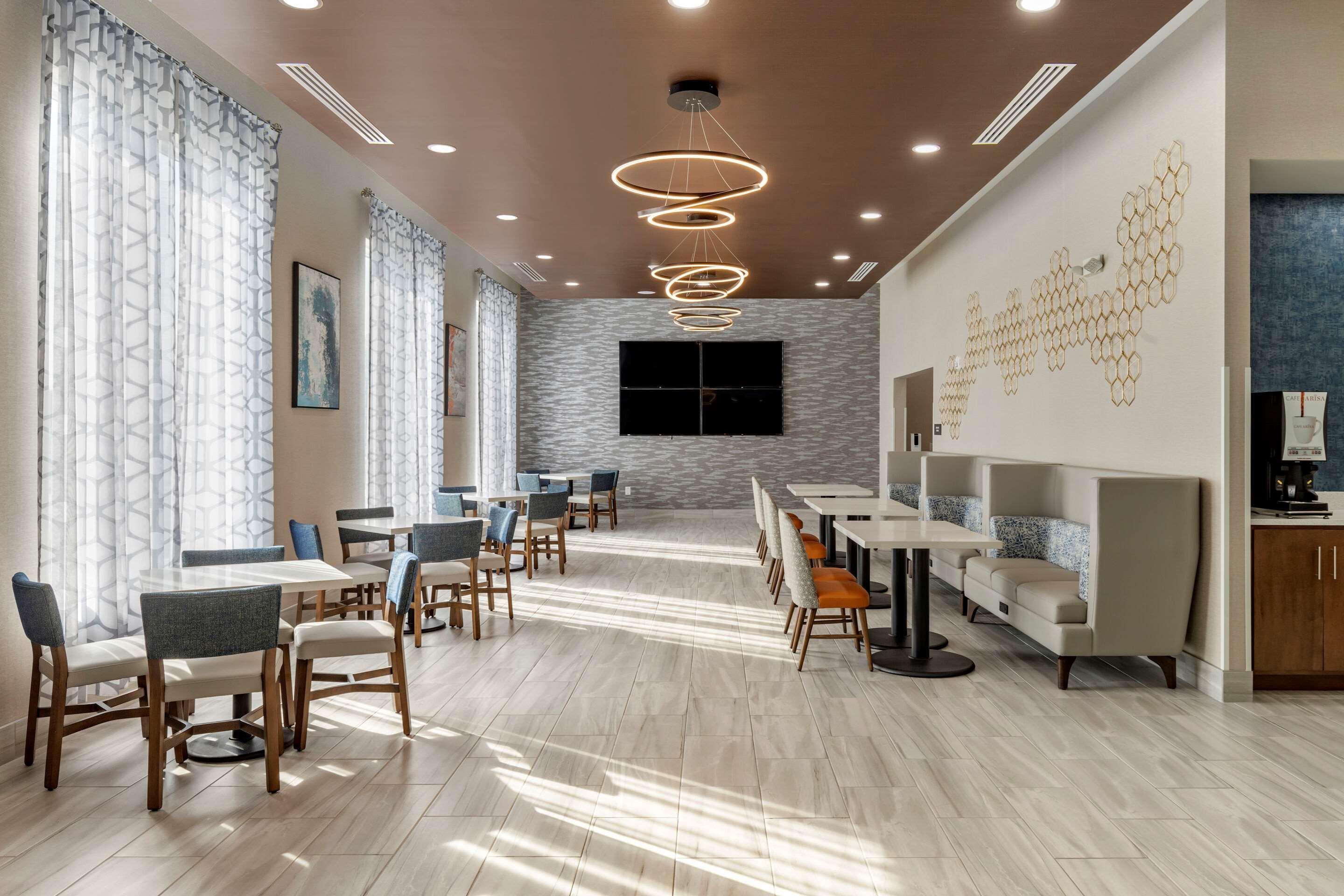 Comfort Suites Greenville Airport Екстериор снимка